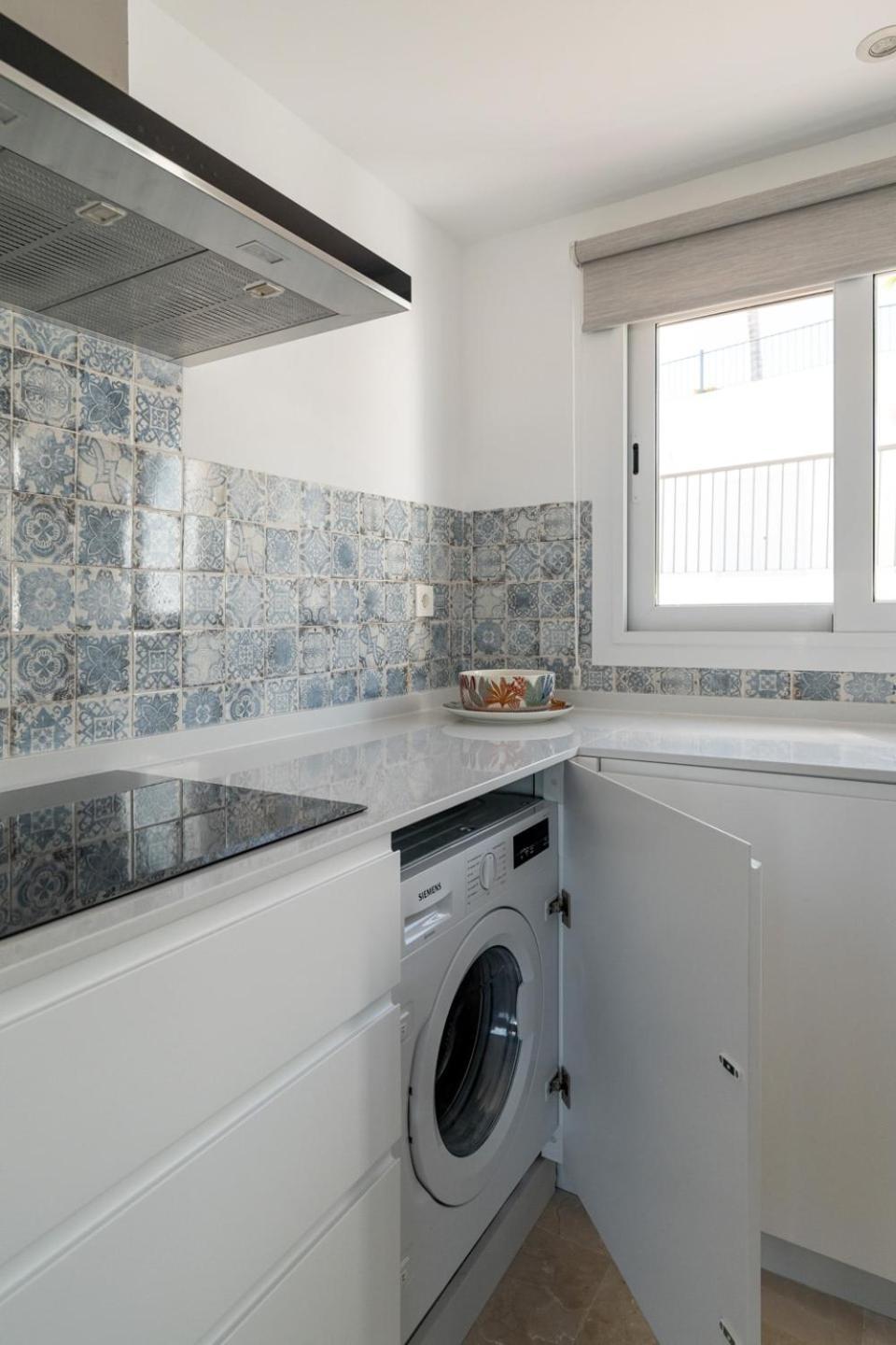 Domillion Paraiso Pueblo 2bdr W Rooftop Terrace Estepona